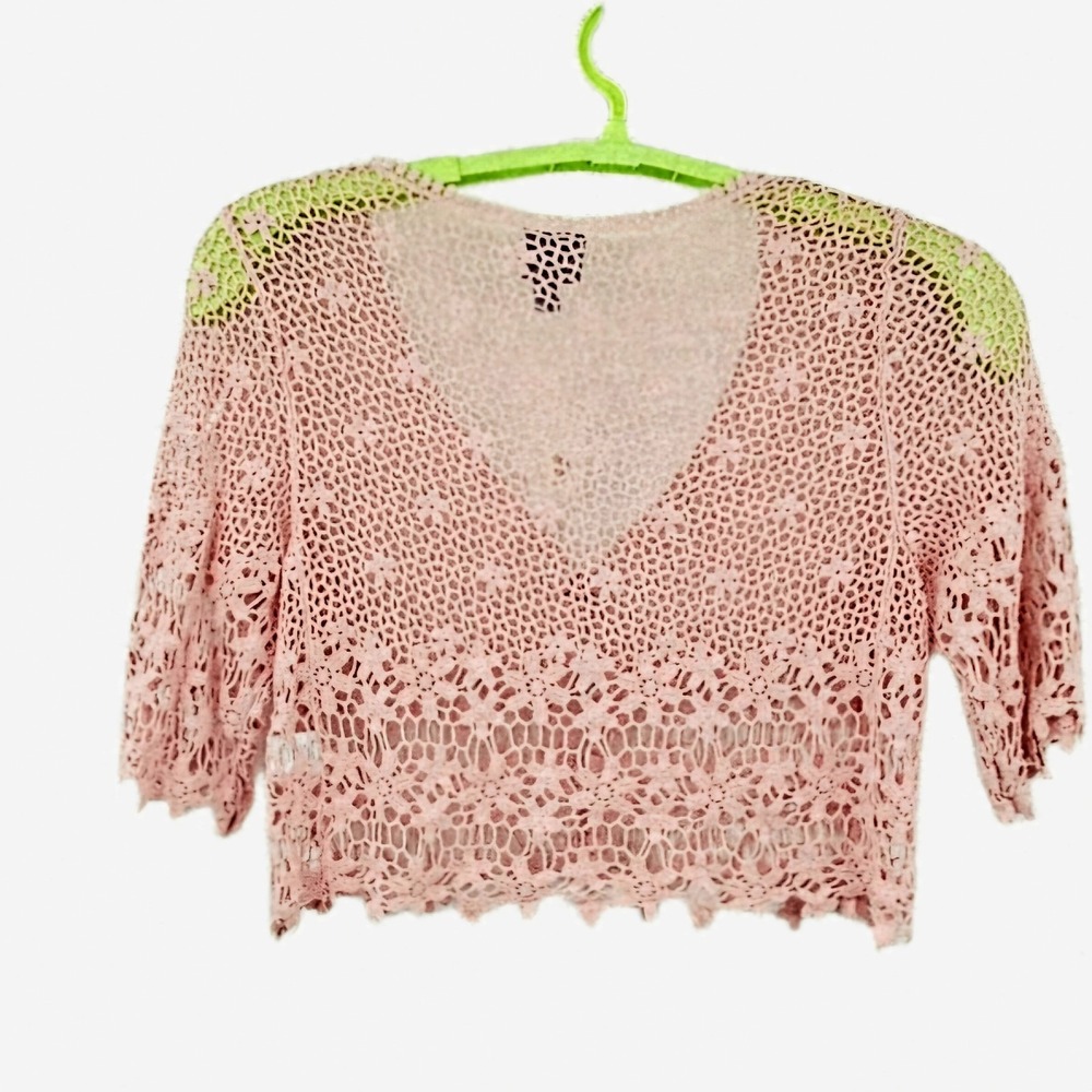 NWT Rabbit Rabbit Rabbit Designs Dusty Rose Crochet Shrug Cardigan Top M - Picture 5 of 6